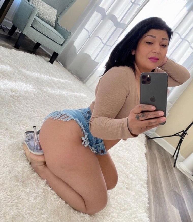 25P Jessica Palacios nude