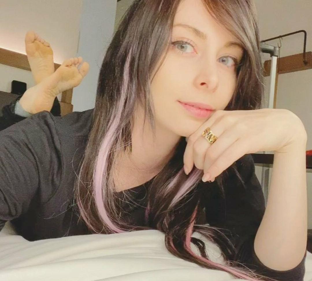 25P Yuriko Tiger nude