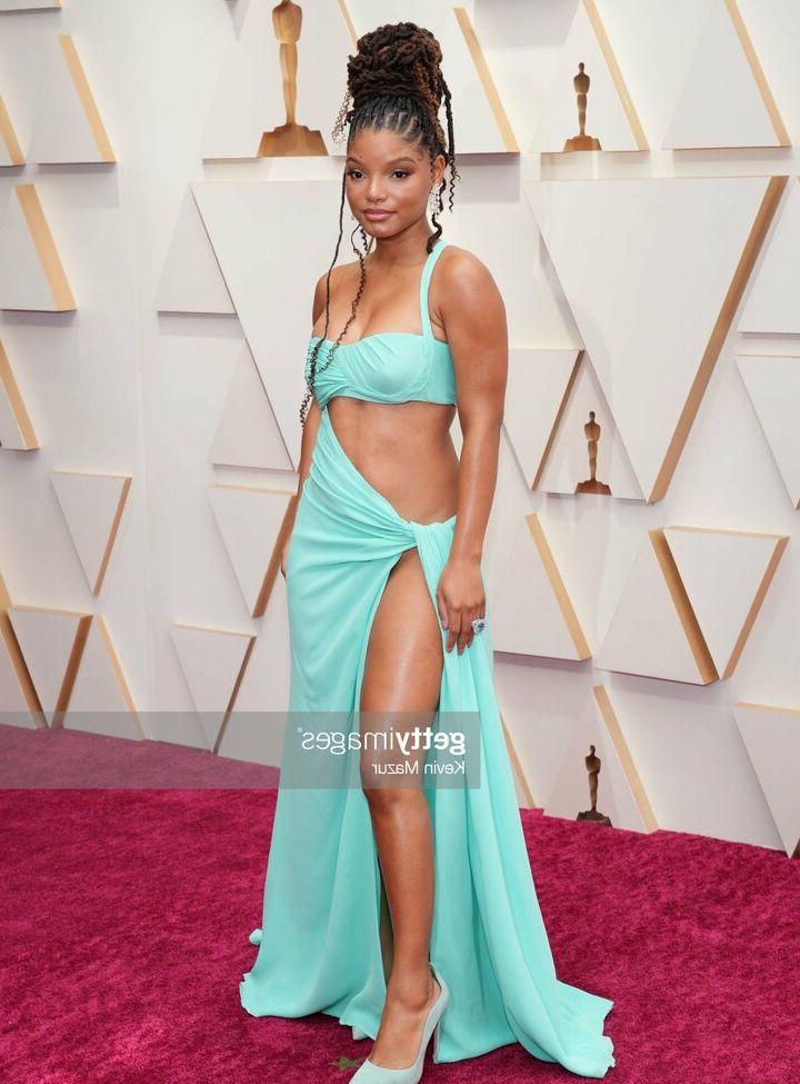 25P Halle Bailey nude