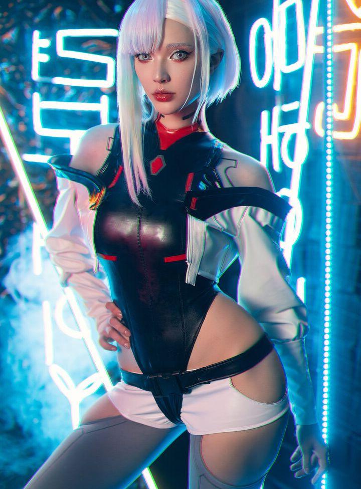 25P Misaki Sai nude