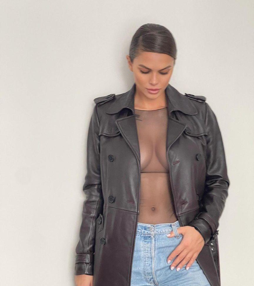 25P Viki odintcova nude
