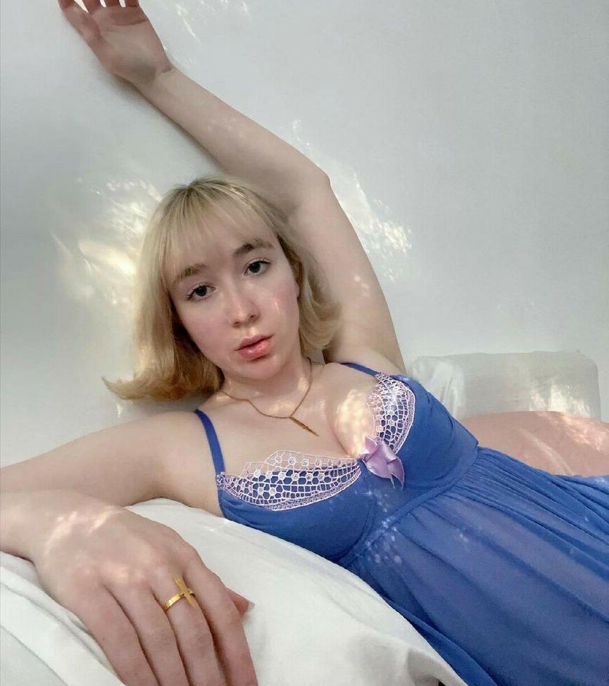 25P Elita Harkov nude
