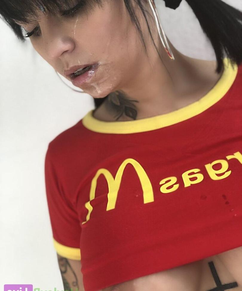 25P Ms Hayley B nude