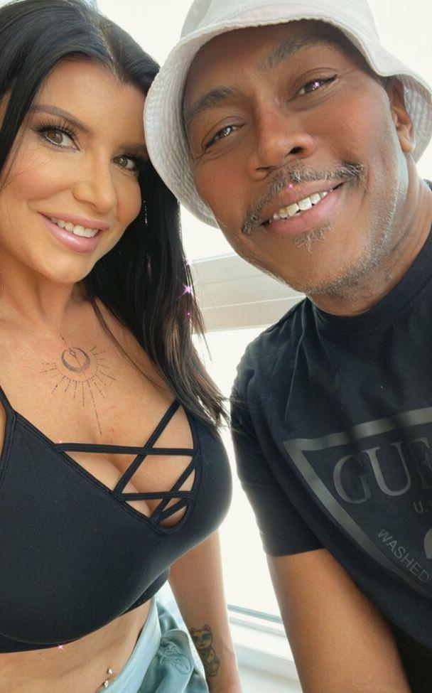 25P Romi Rain nude