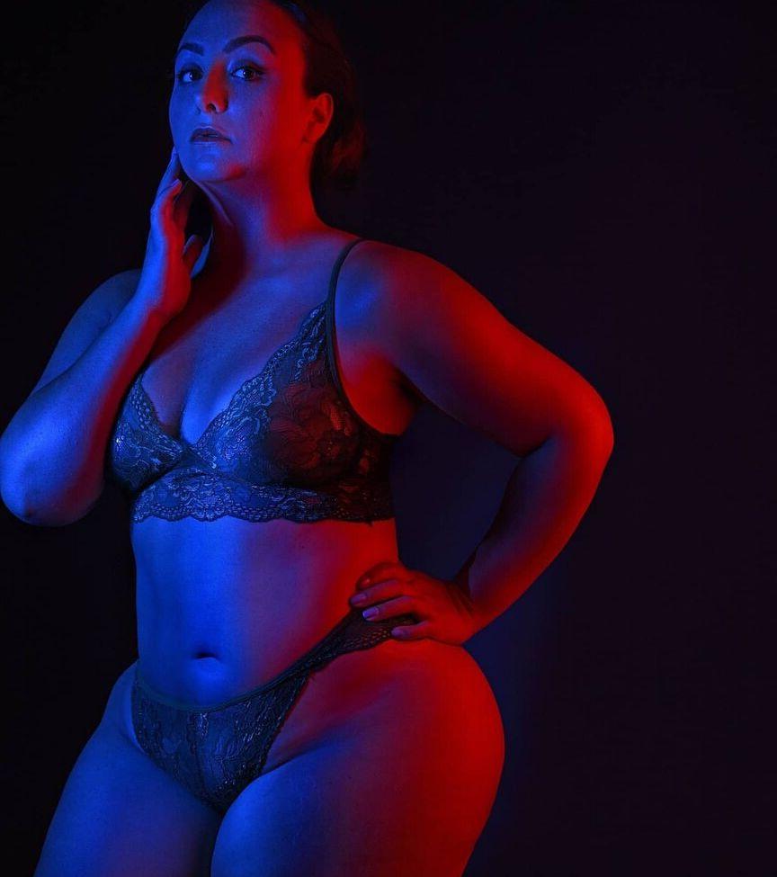 25P Mary Ank nude