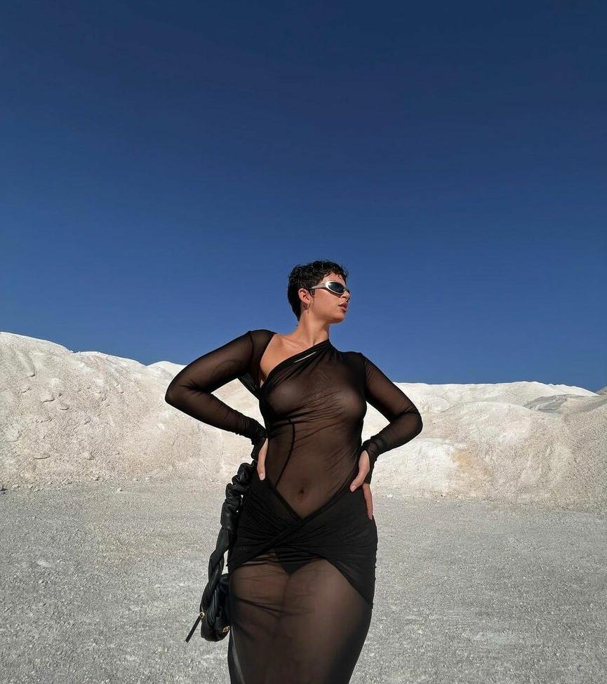 25P Nathy Peluso nude