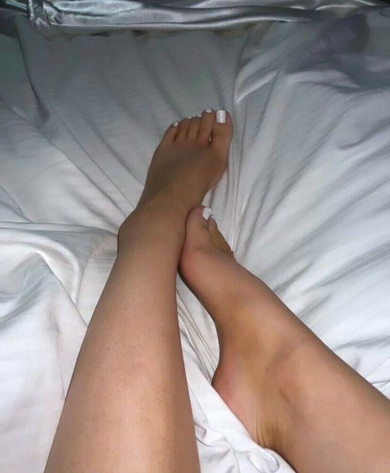 18P Paige Niemann nude