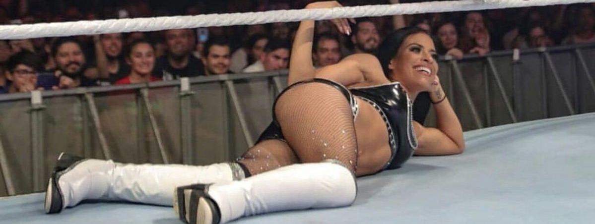 25P Zelina Vega nude