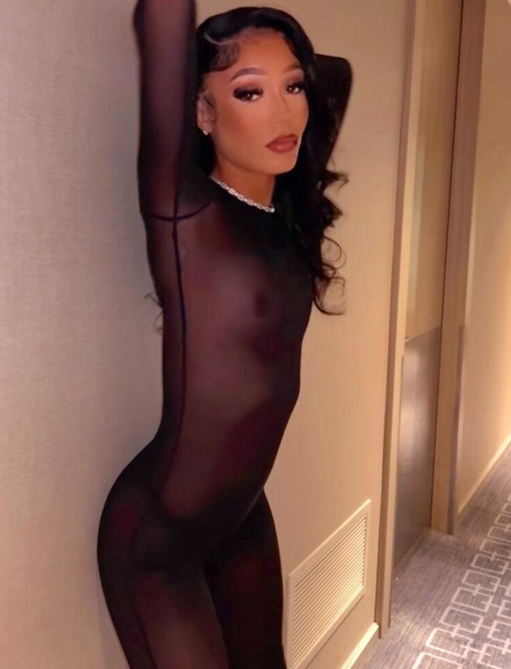 25P Coi Leray nude