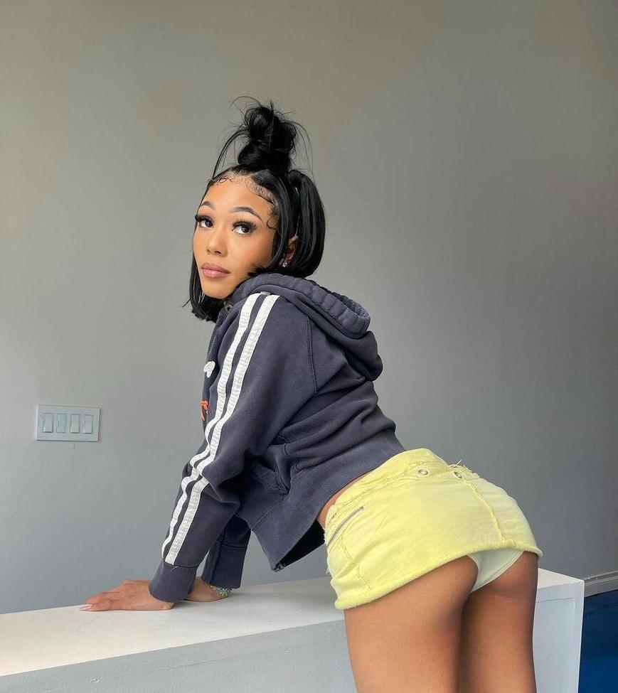 25P Coi Leray nude