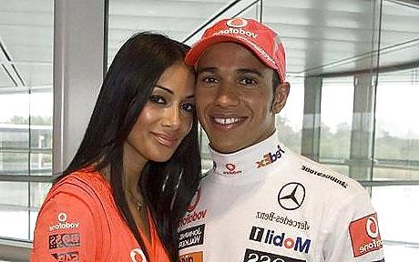 25P F1 Pit Babes 