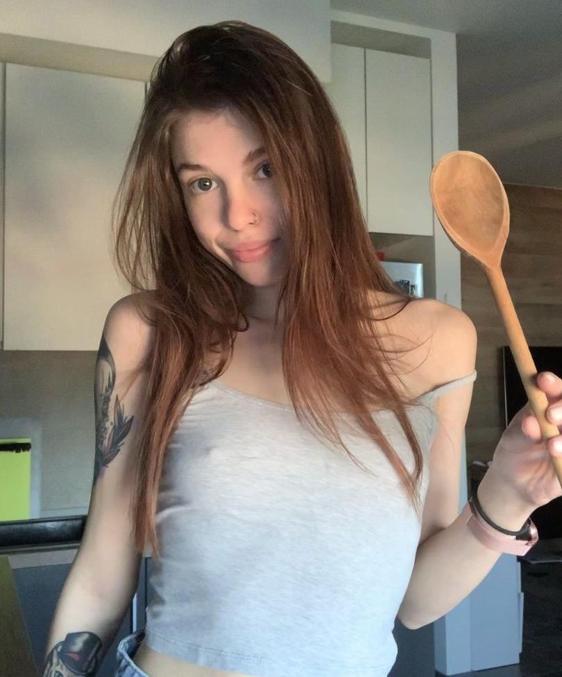 25P Ani Butler nude