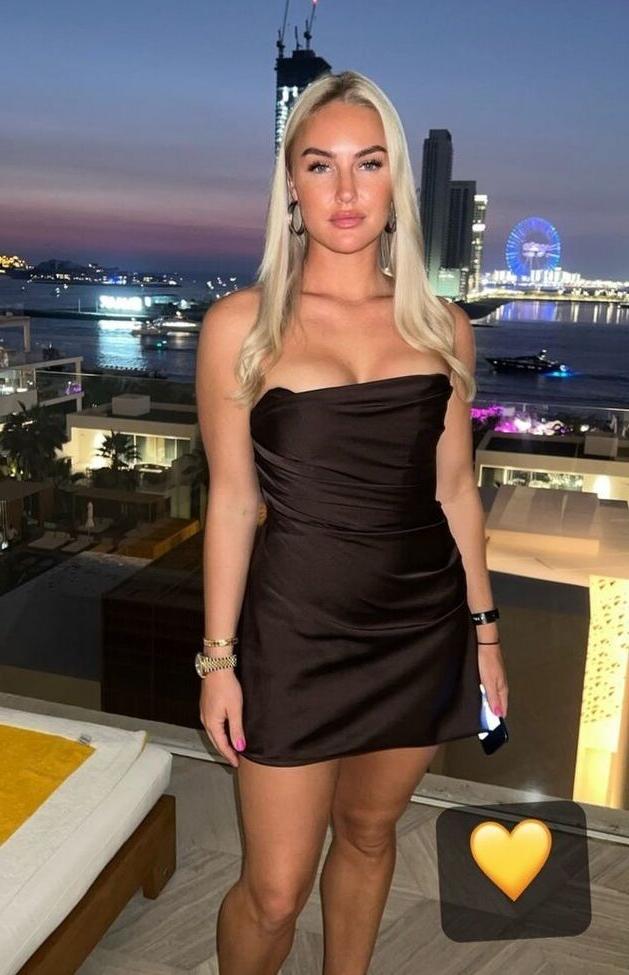 25P Charley Hull nude