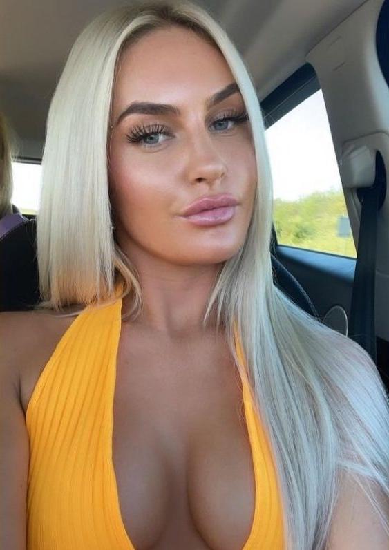 25P Charley Hull nude