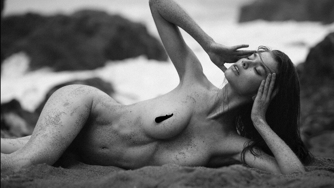 25P Michelle Ellyse Schlaman nude
