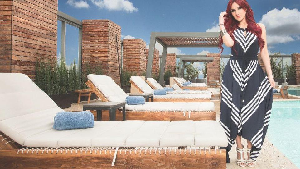 25P Dulce Maria nude
