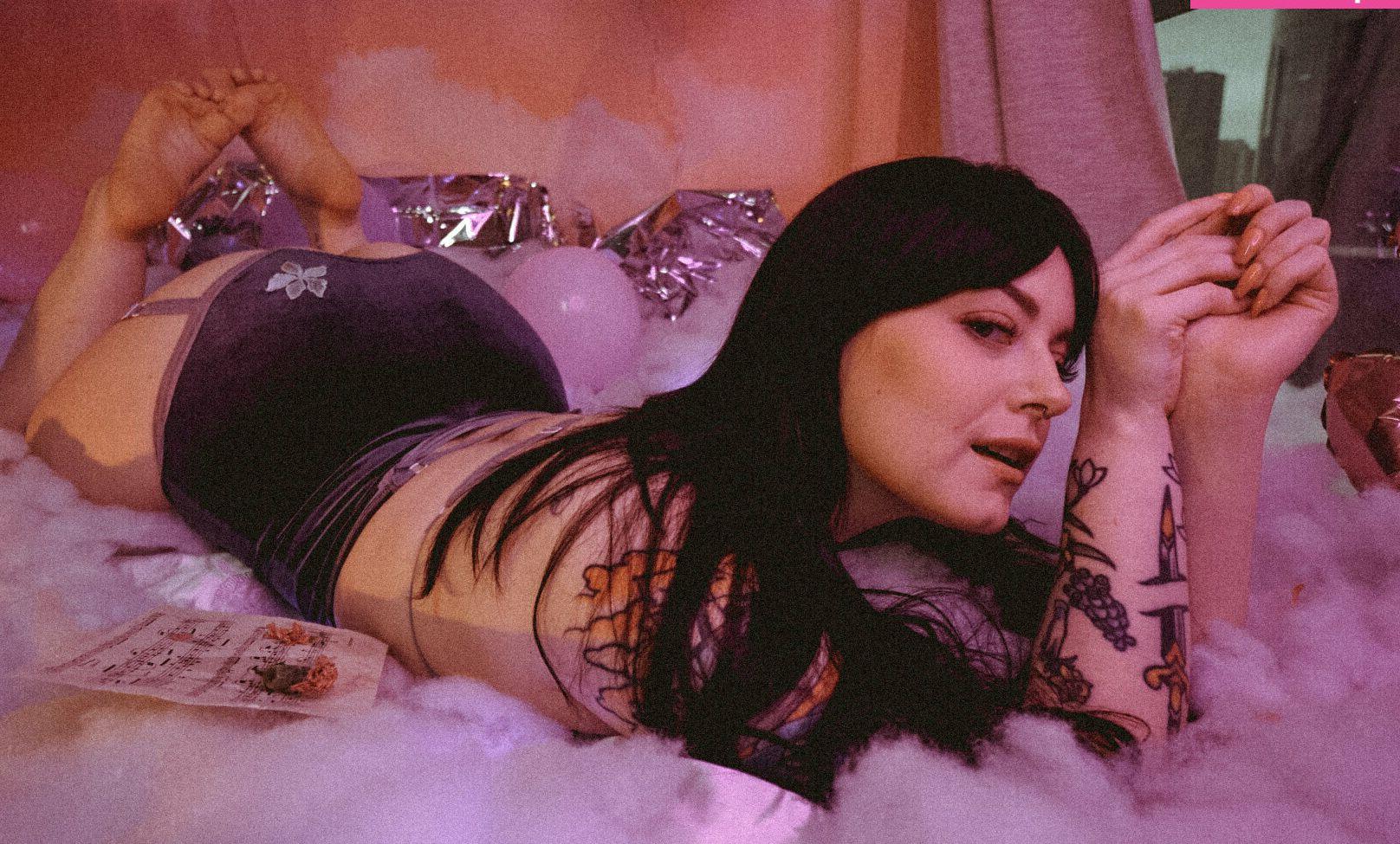 25P Ceressuicide nude