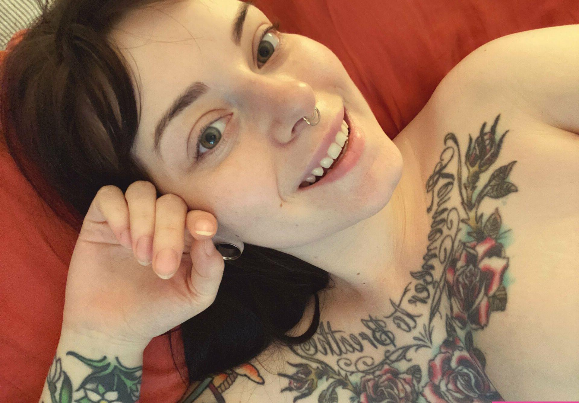 25P Ceressuicide nude