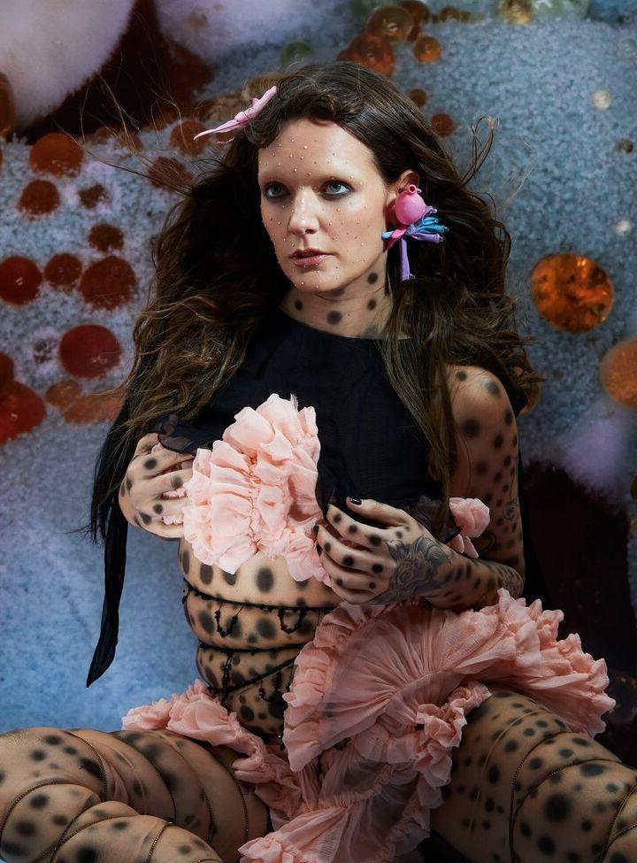 25P Tove Lo nude