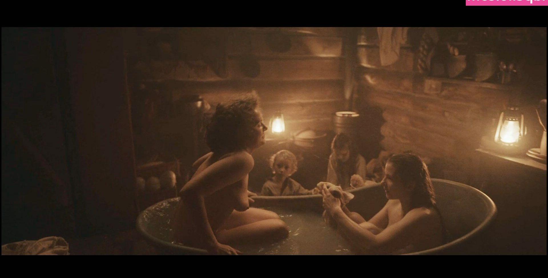 25P Tove Lo nude