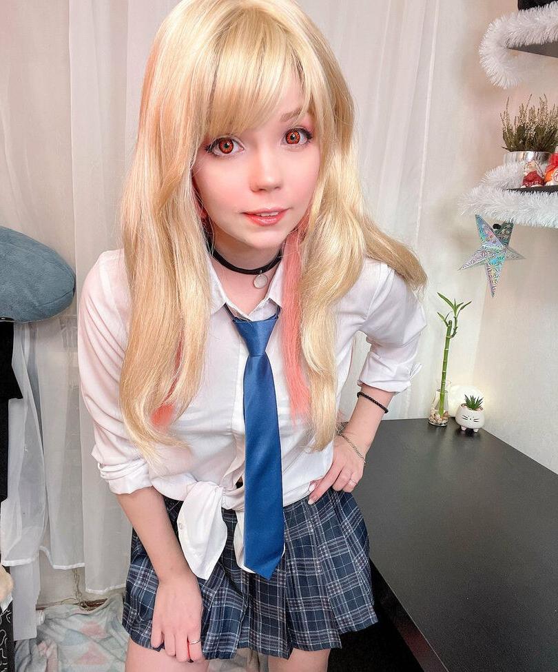 25P Caticornplay nude