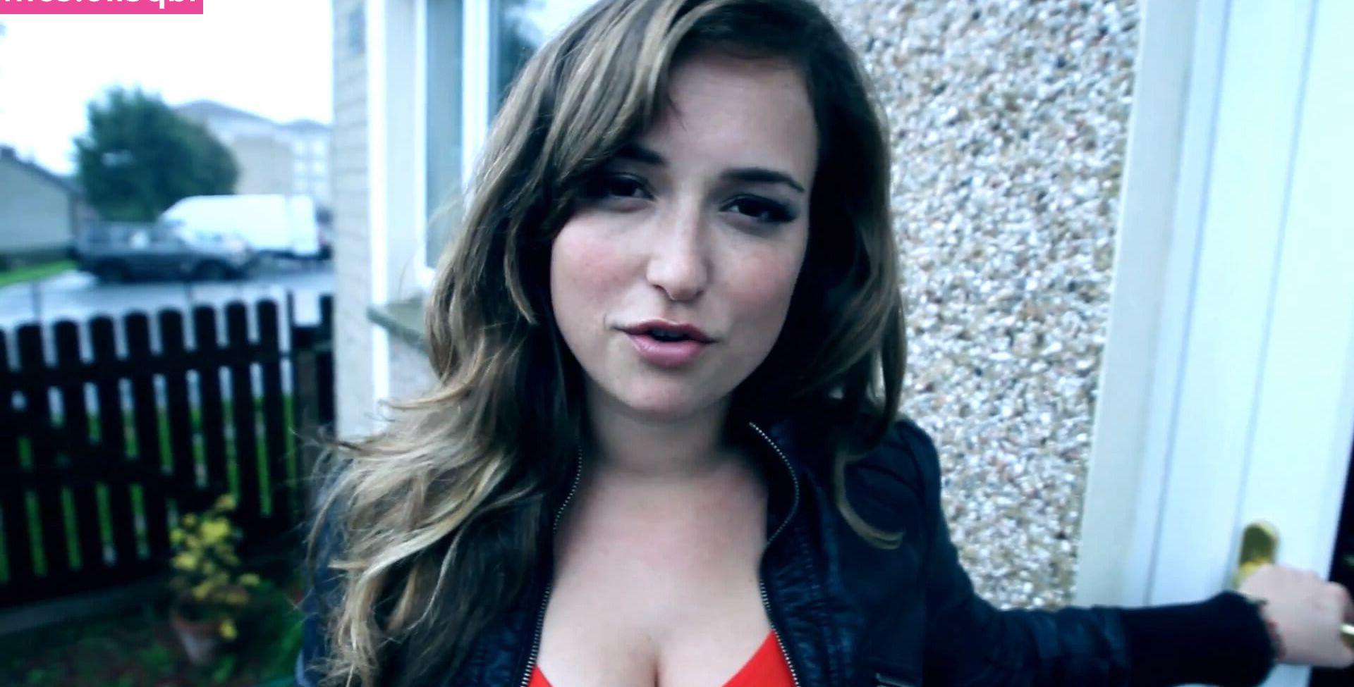 25P Milana Vayntrub nude
