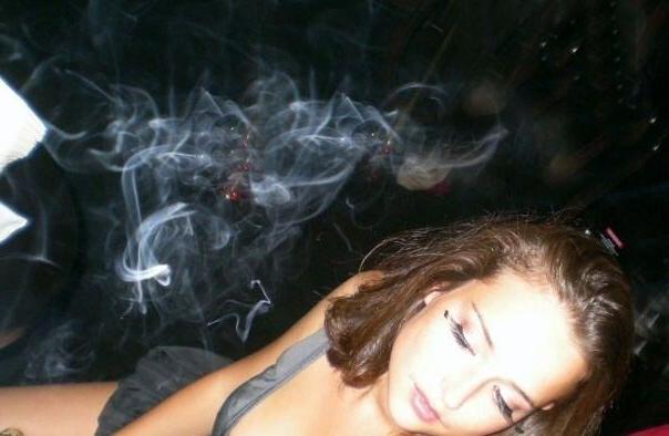 25P Milana Vayntrub nude