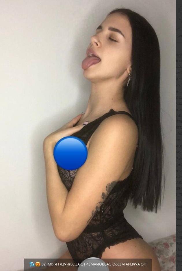 4P Jennifer Veratti nude