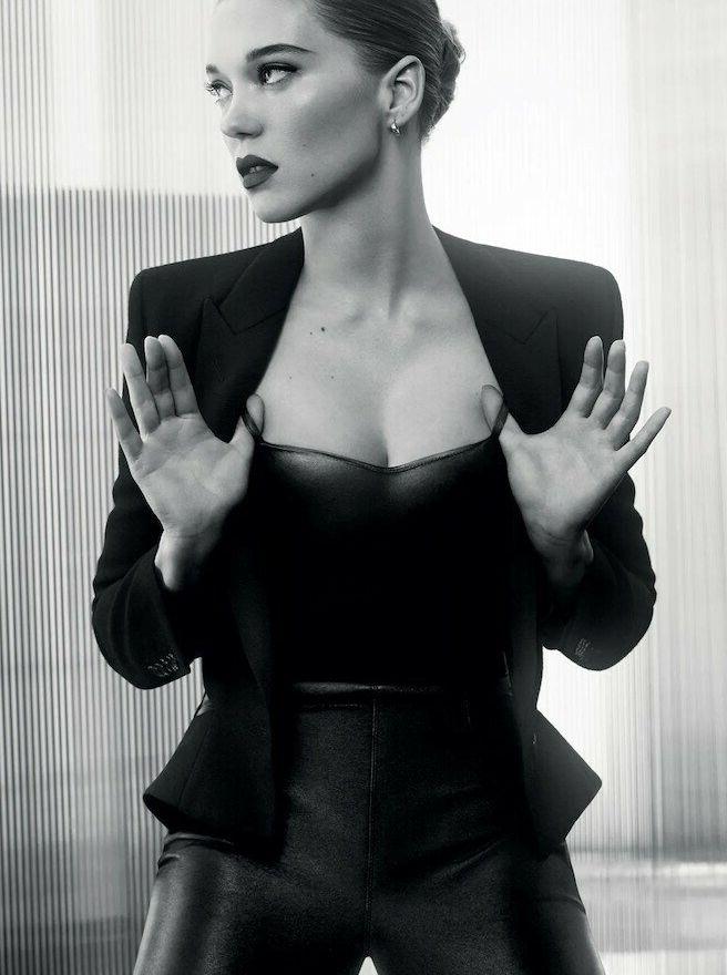 25P Lea Seydoux nude