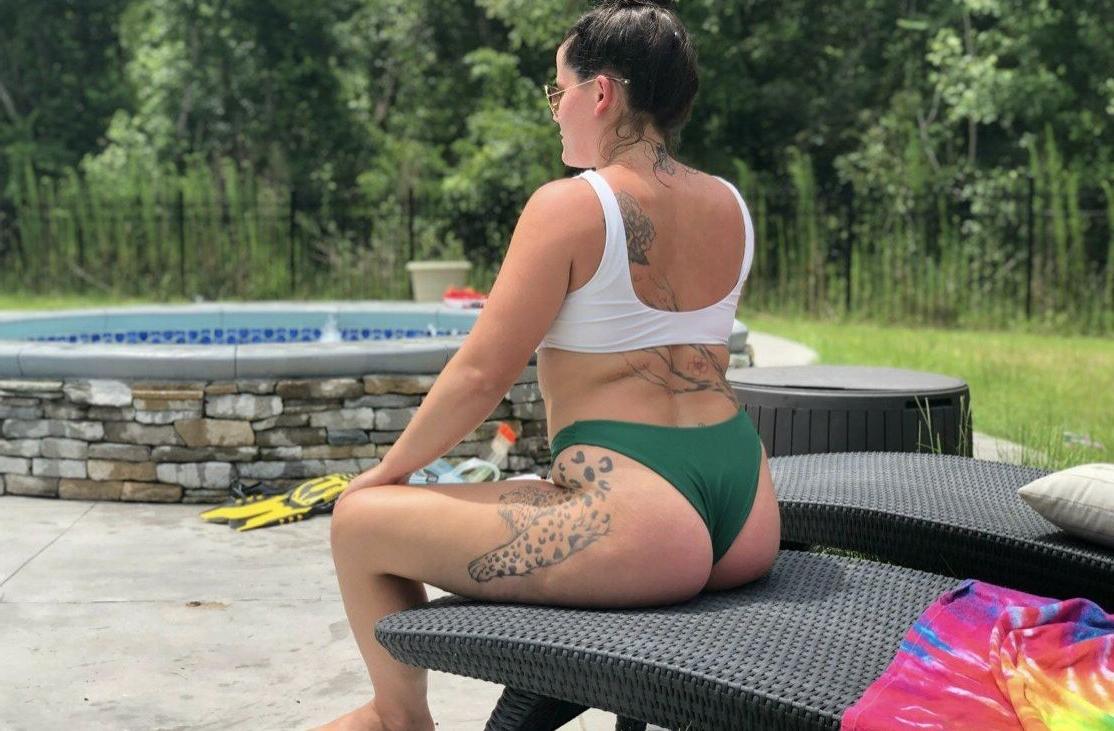 25P Jenelle Evans nude