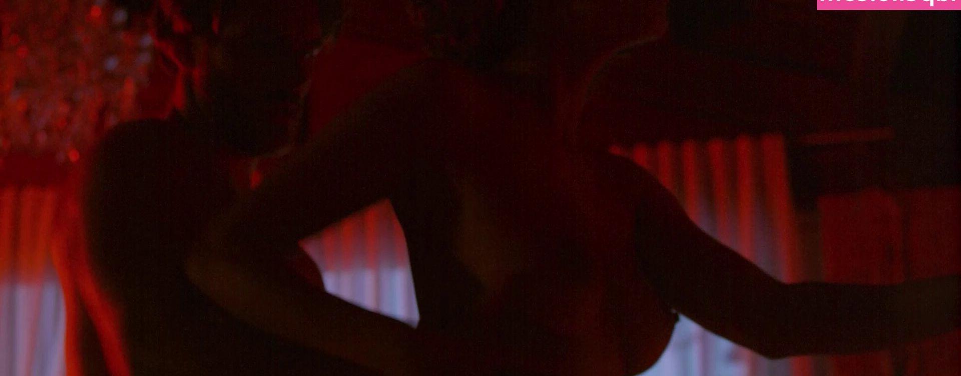 25P Gena Miller nude