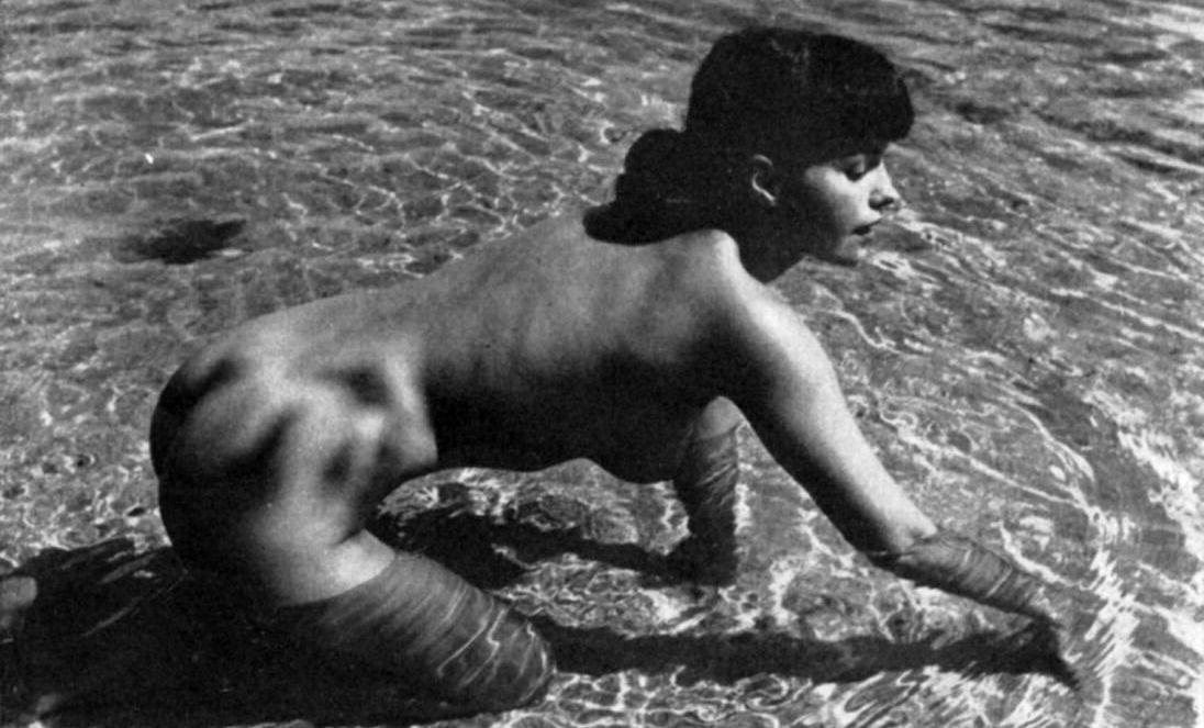 25P Bettie Page nude