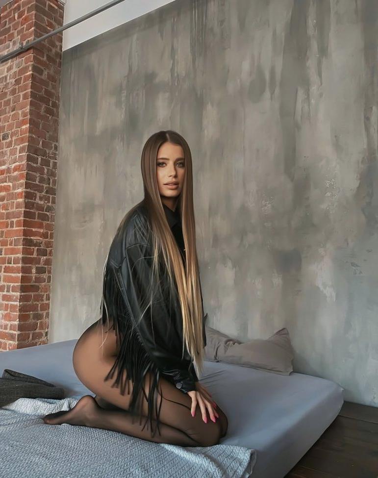 25P Linadiaa nude