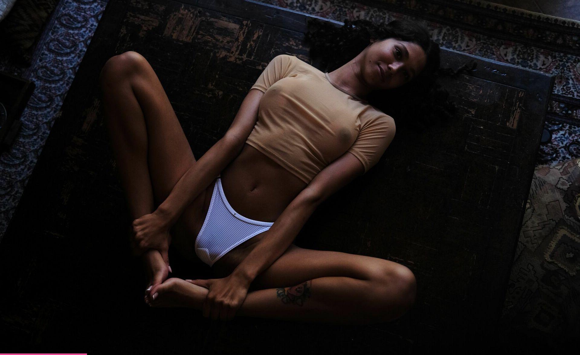 25P Maia Serena nude