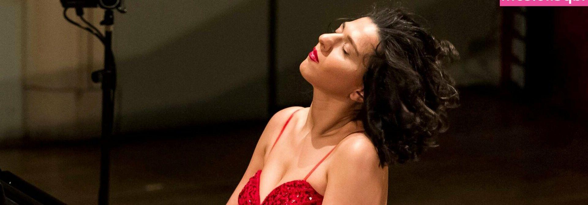 25P Khatia Buniatishvili nude