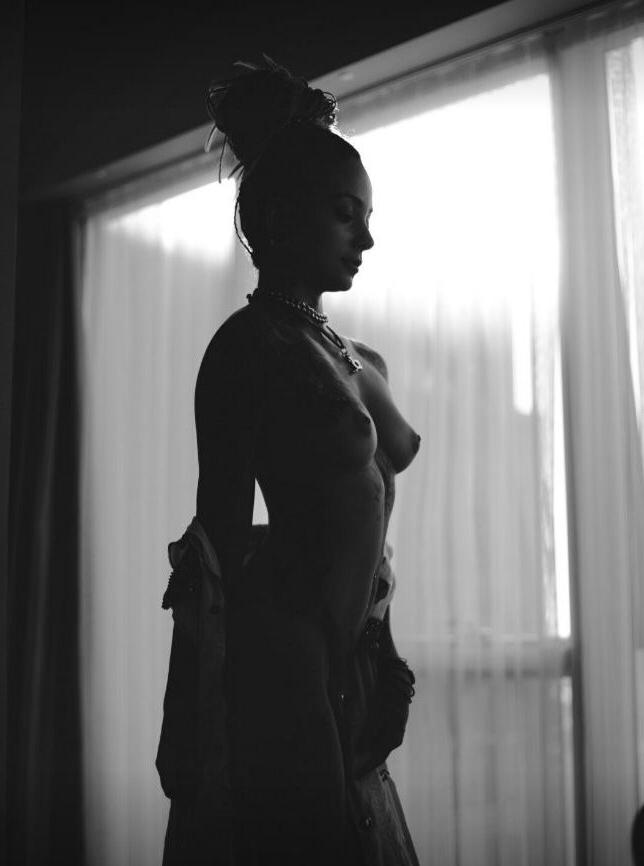 25P Yağmur Şimşek nude