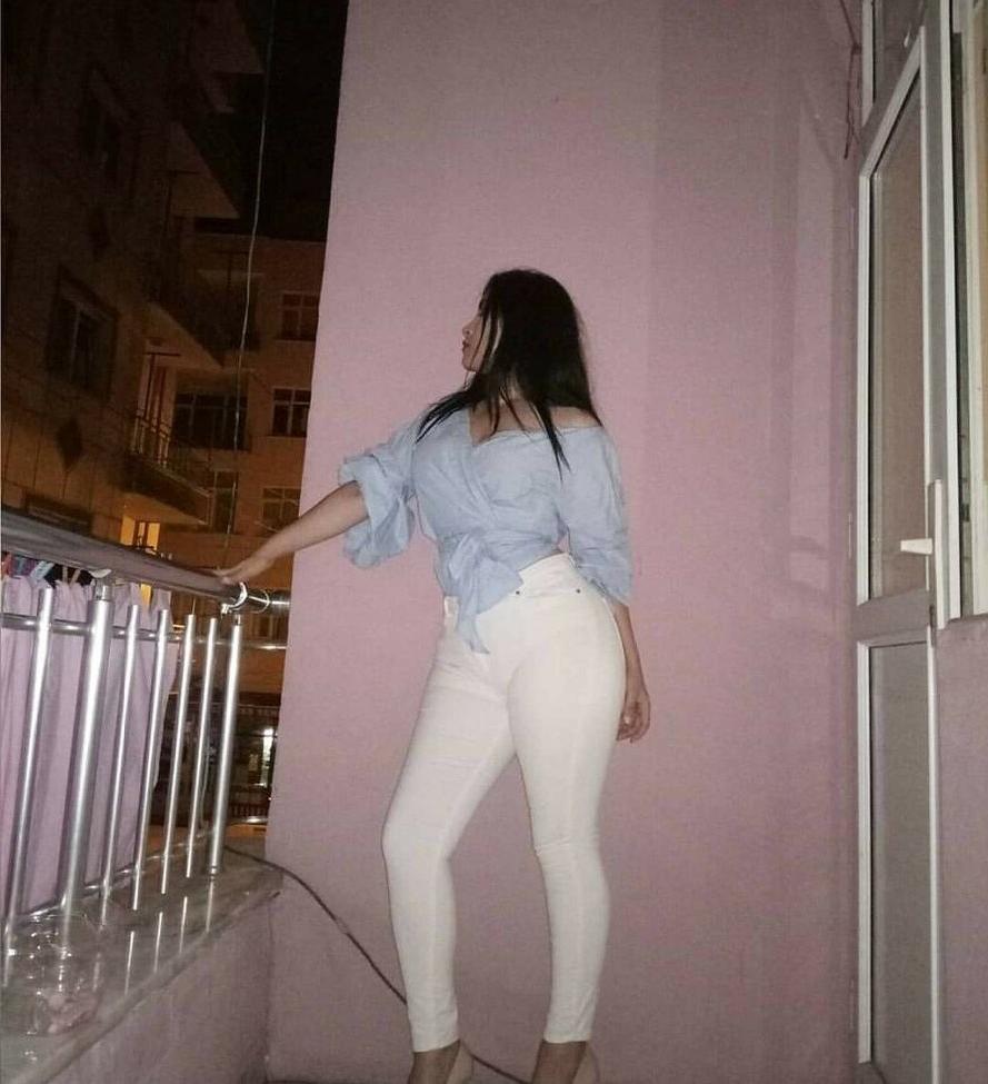 25P Dilan Dere nude