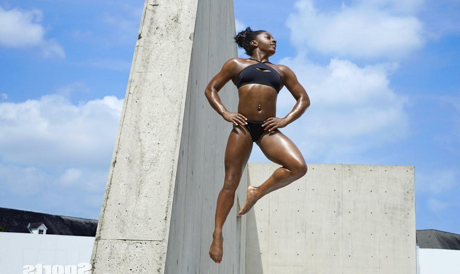 25P Simone Biles nude