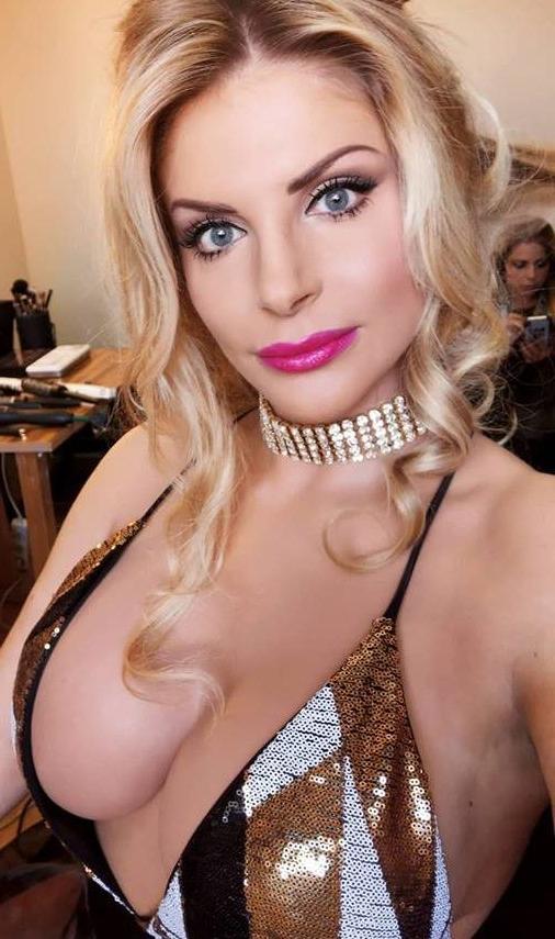 25P Francesca Cipriani nude