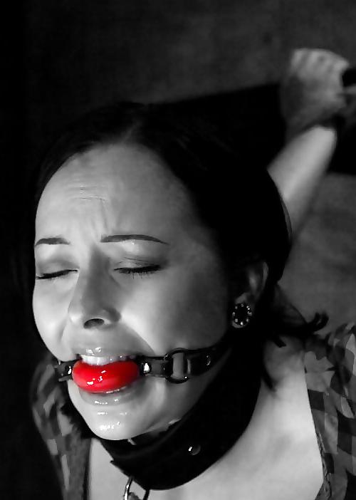 23P Ball-gag 10!