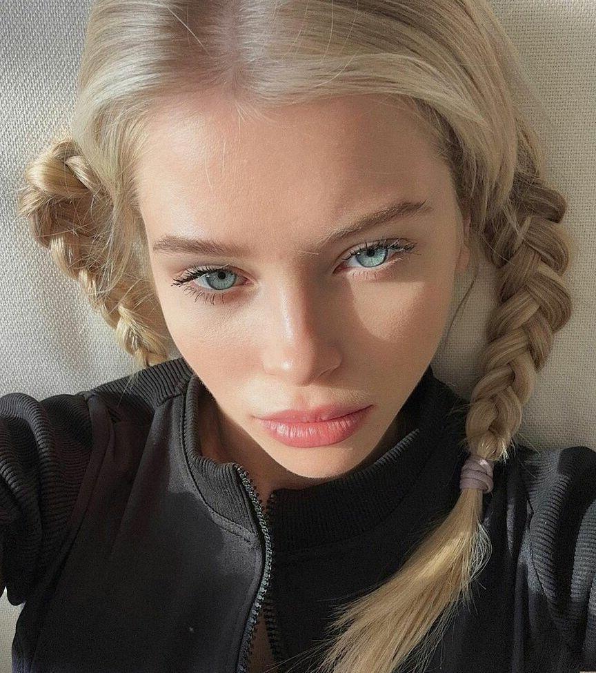 25P Alla Bruletova nude