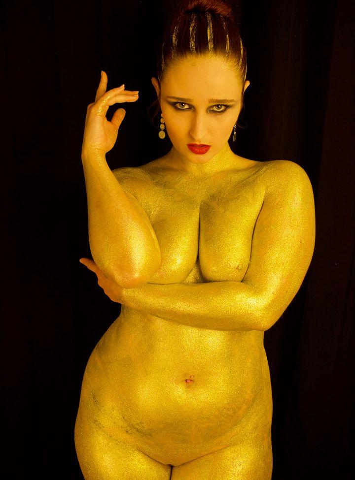25P Alexandria The Red nude