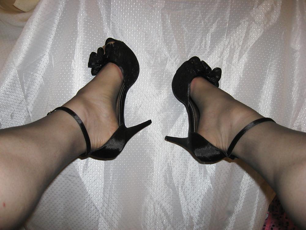 6P New Heels and Stockings 512
