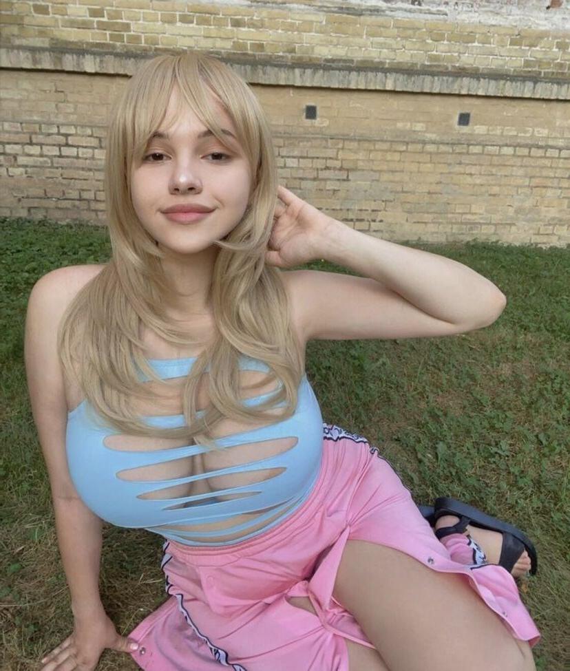 25P SofiaPika nude