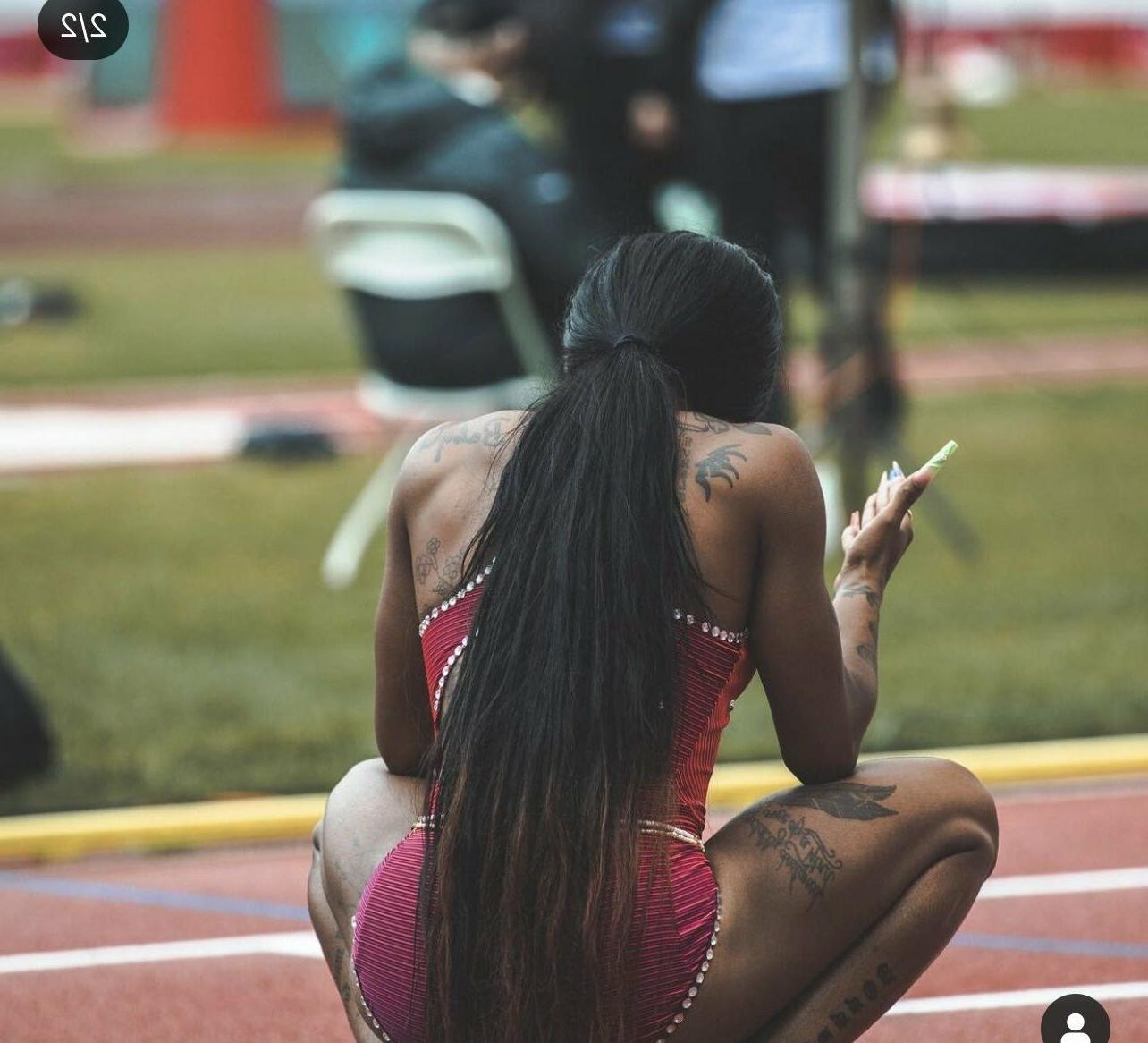 16P Sha'Carri Richardson nude