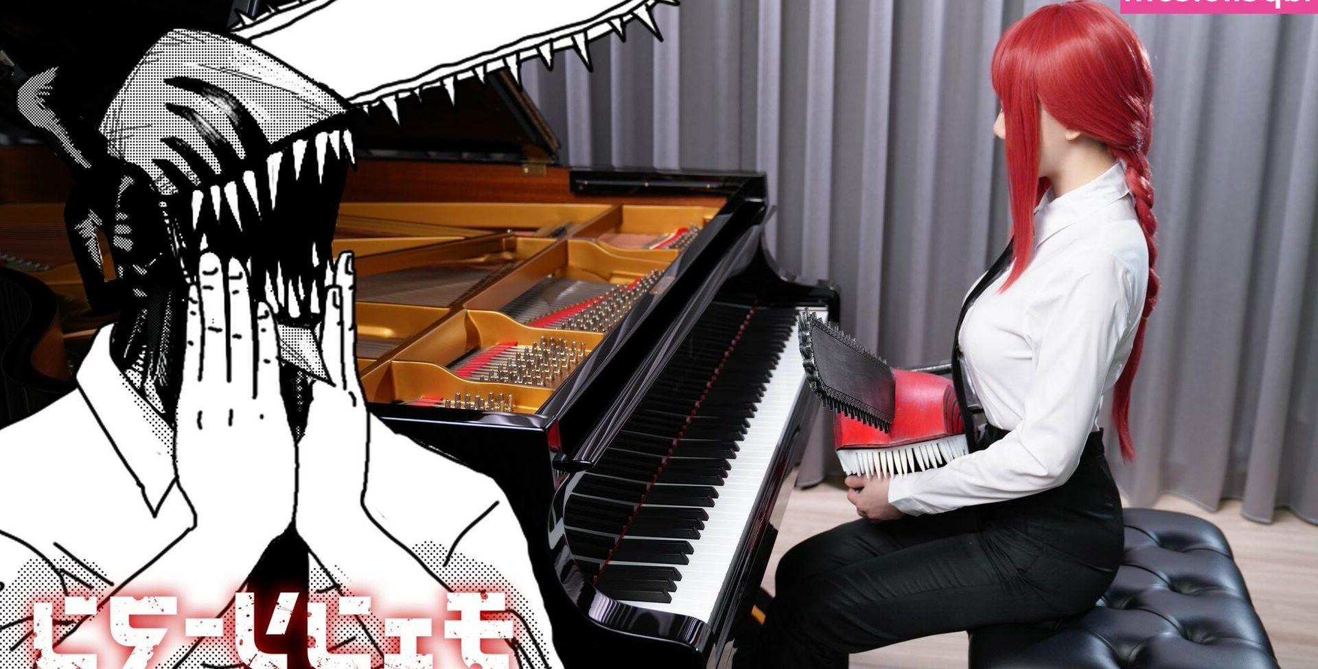 25P Ru’s Piano nude