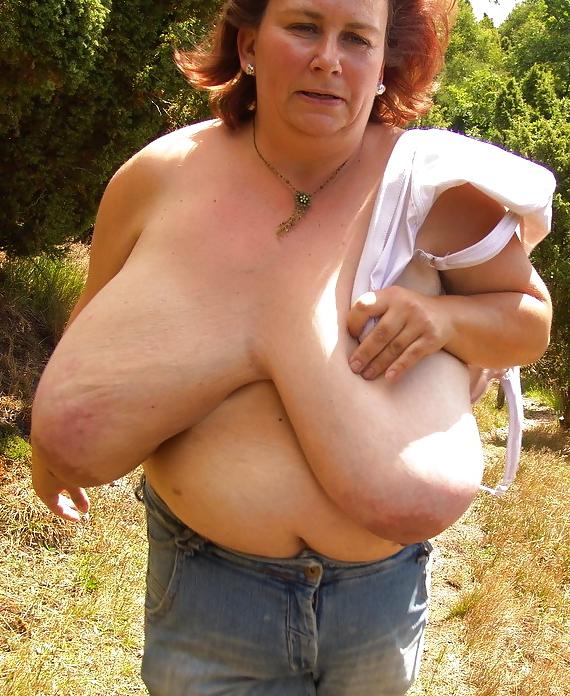 25P Big boobs making my dick hard!
