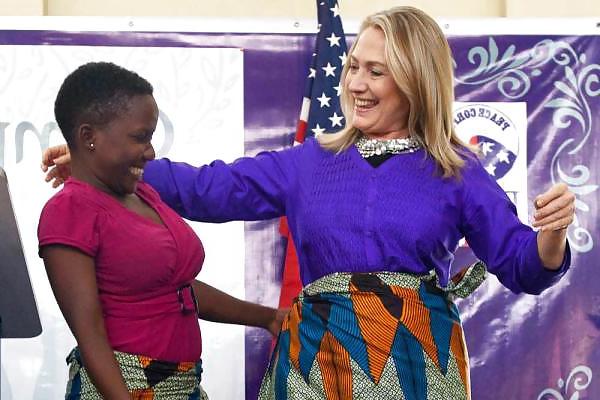17P Hillary Clinton Pure Lesbian MILF