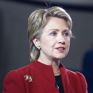 17P Hillary Clinton Pure Lesbian MILF