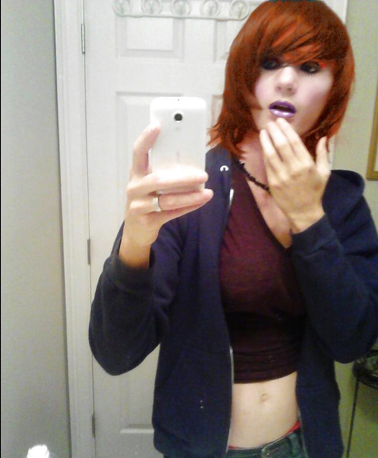 25P Crossdressers and transvestites